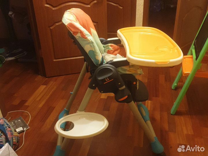 Стул для кормления