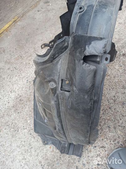 Nissan tiida локер передний правый