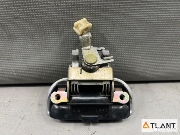 Ручка двери передний левый mazda bongo friendee