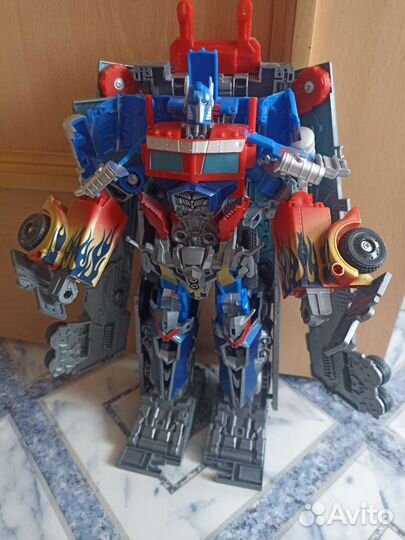 Робот трансформер