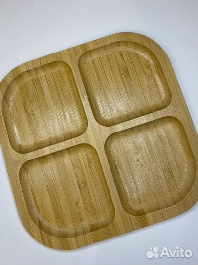 Менажница бамбуковая 4 секции