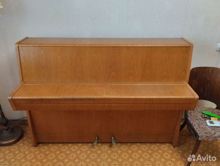 Пианино Petrof