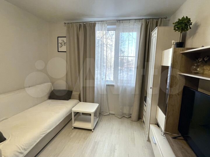 Комната 13,7 м² в 3-к., 2/12 эт.