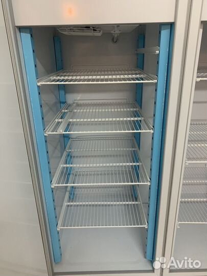 Холодильный шкаф polair