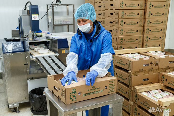 Упаковщик на производство Вахта от 15 в Москве