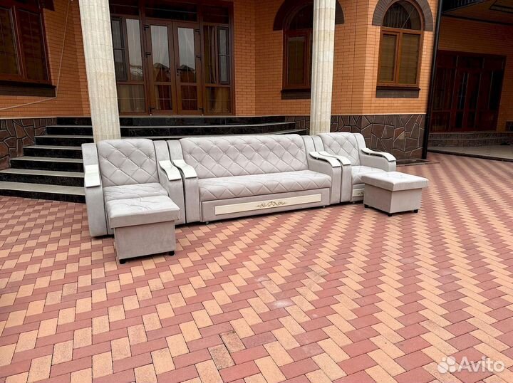 Диван в гостиную. Оплата при получении