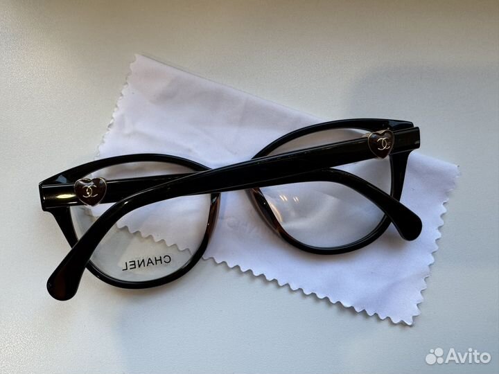 Chanel оправа кошка