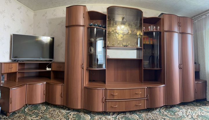 Стенка в гостиную