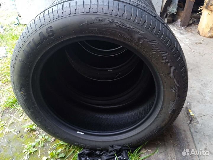 Atlas Batman A51 235/55 R18