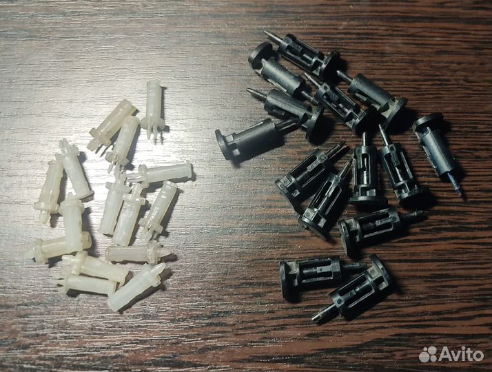 Клипсы крепления кулера intel