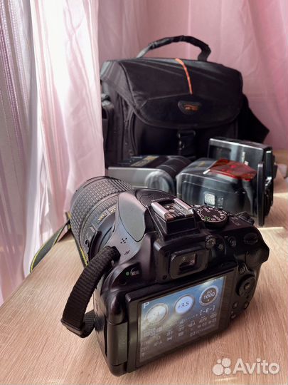 Зеркальный фотоаппарат Nikon d5200