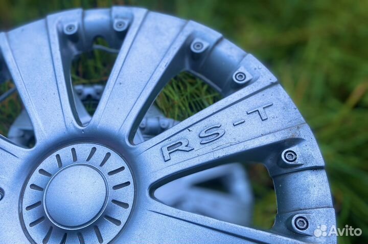 Колпаки на колеса r13