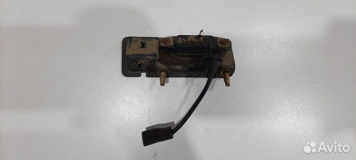 Кнопка открывания багажника (Zotye T600)