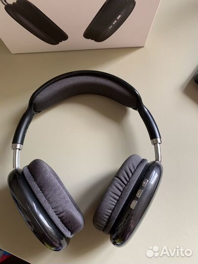 Полноразмерные беспроводные наушники, гарнитура