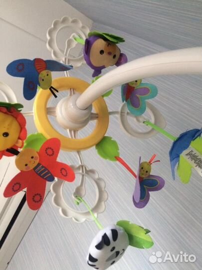 Музыкальные мобили на кроватку для малышей