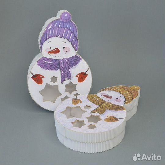 Коробка подарочная из микрогофрокартона 