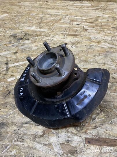 Задняя ступица Volvo v40 2015г