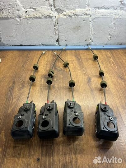 Ручка двери внутренняя Ford Mondeo III 2 2007