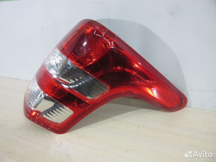Фонарь задний правый Mitsubishi L200 (KK/KL)