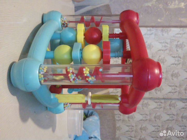 Развивающая игрушка для детей от 7месяцев и далее