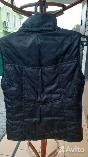 Жилетка женская