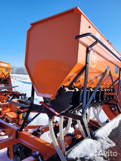 Комплекс посевной Омсксельмаш КСКП-2.1, 2022