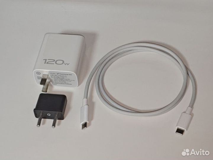 Vivo iQOO Neo9, 12/256 ГБ