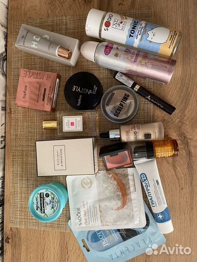 Набор косметики пакетом, сроки хорошие
