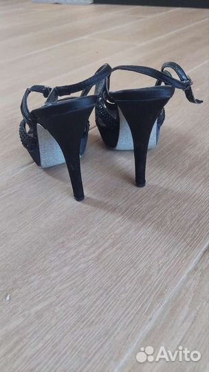 Босоножки женские 38 размер