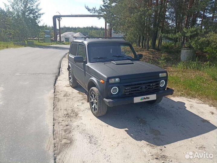 LADA 4x4 (Нива) 1.7 МТ, 2011, 147 000 км