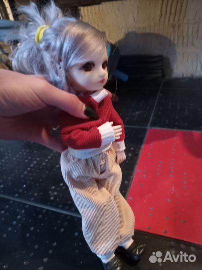 Шарнирная коллекционная кукла бжд