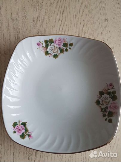 Блюдо фарфор сервировочное