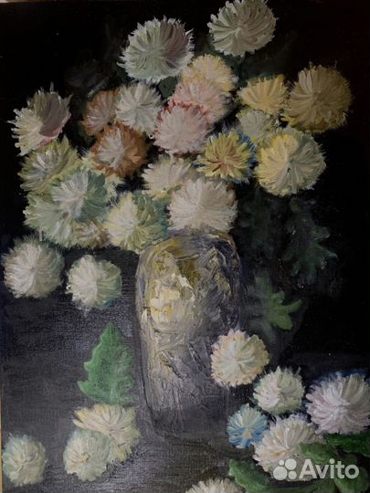 Картина маслом. Цветы на черном холсте