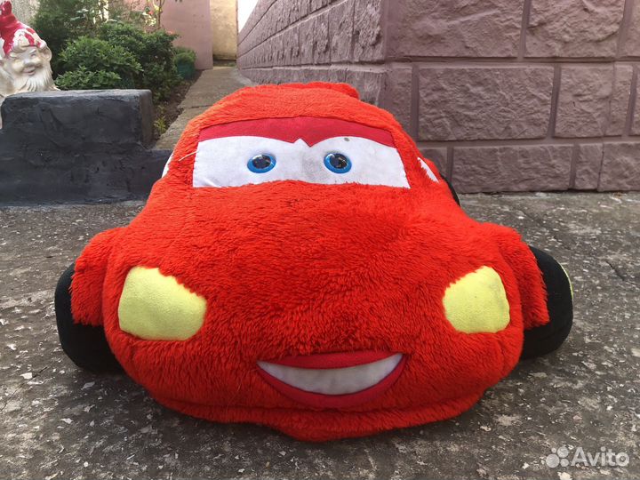 Плюшива машина