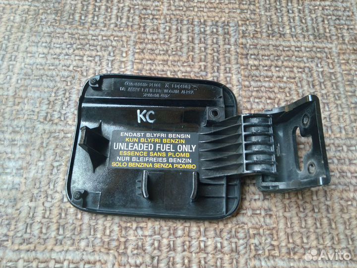 Лючок бензобака Kia Cerato 1 2007г