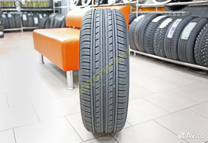 Yokohama Bluearth ES32 205/60 R16 92H