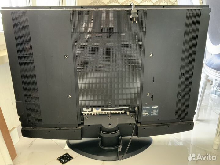 Телевизор BBK 102см