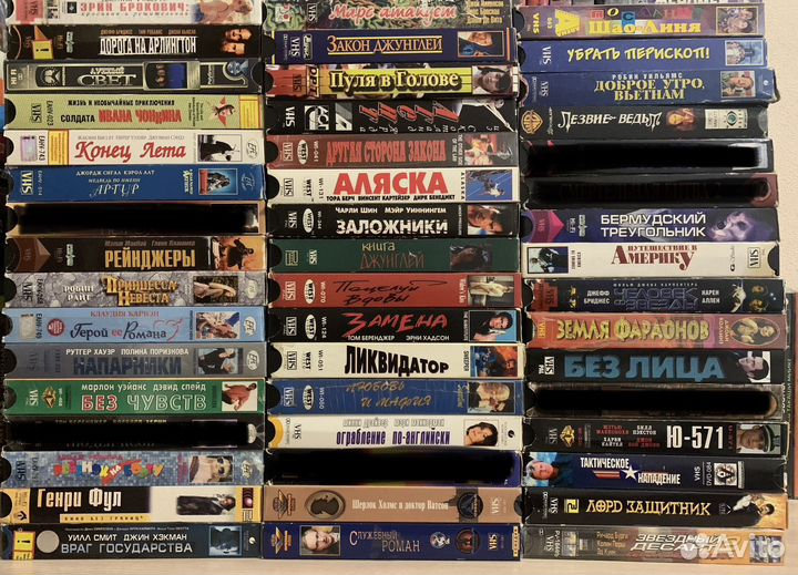 Видеокассеты разных жанров (VHS)