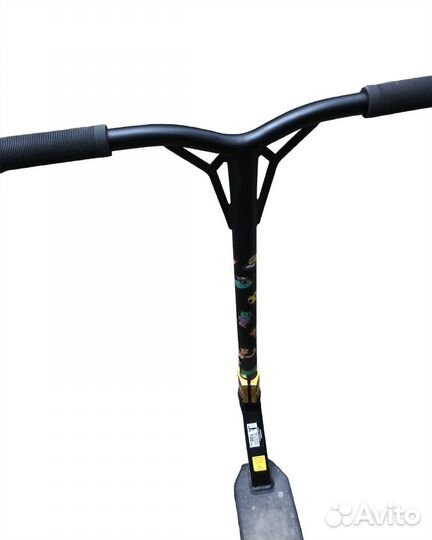 Трюковой самокат