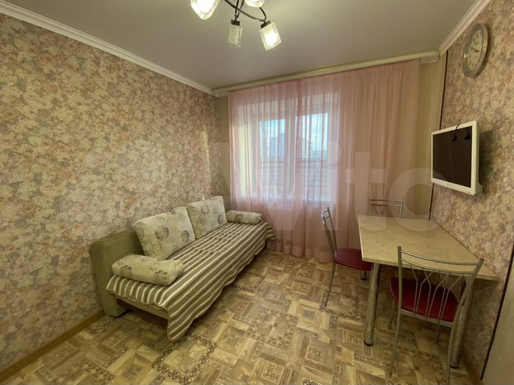 1-к. квартира, 42 м², 5/10 эт.