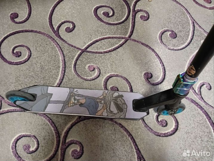 Самокат трюковой