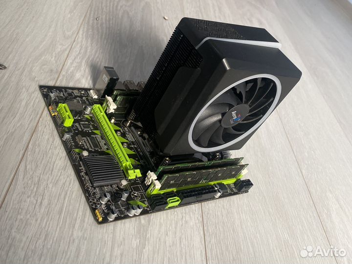 Комплект. Xeon e5 2689 + 16 ram+кулерAeroCoolcylon