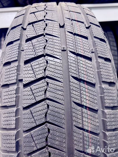 iLink Winter IL868 275/40 R20 и 315/35 R20 75U