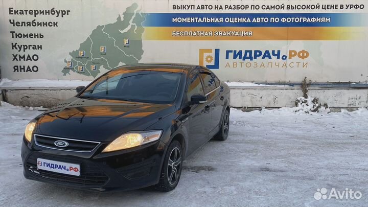 Обшивка багажника левая Ford Mondeo (BD) 7S71F3114