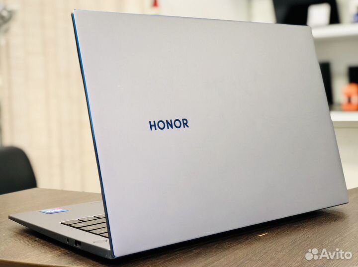 Ноутбук Honor 14'/IPS/Ryzen 5/8Gb/SSD/Гарантия