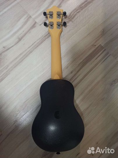 Гитара укулеле сопрано