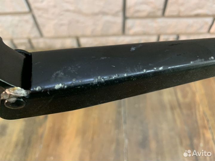 Skoda Kodiaq Поводок стеклоочистителя передний