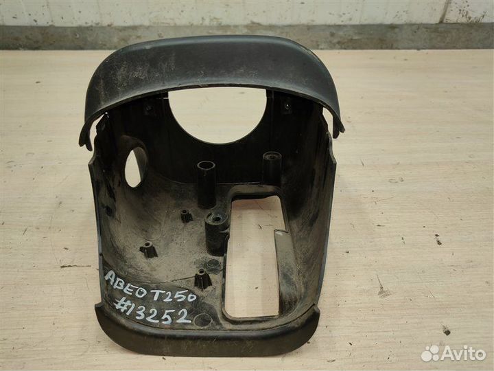 Защитный кожух рулевой колонки Chevrolet Aveo Т250