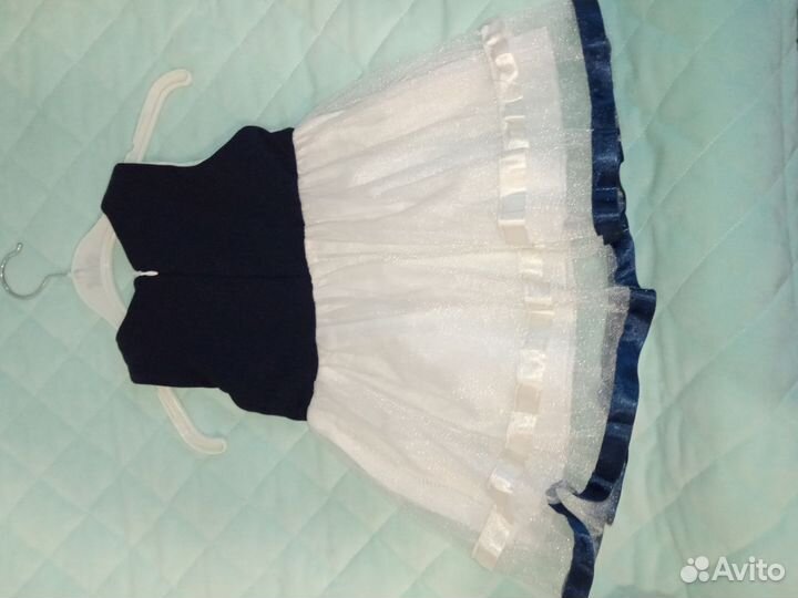 Платье нарядное для девочки 92р