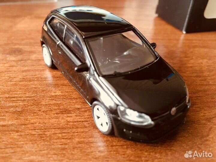 Skoda Roomster 1/72 Abrex